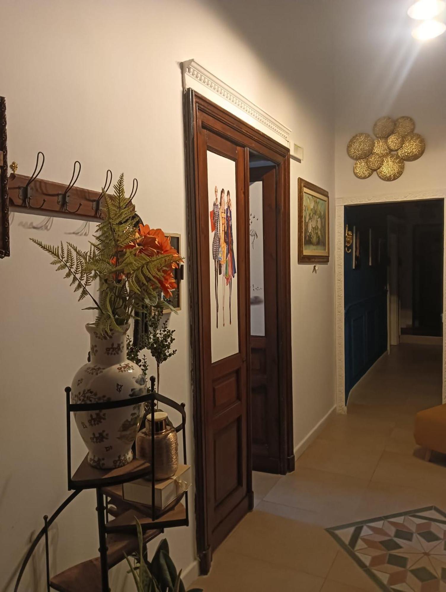 Pepe Bed & Breakfast เนเปิลส์ ภายนอก รูปภาพ